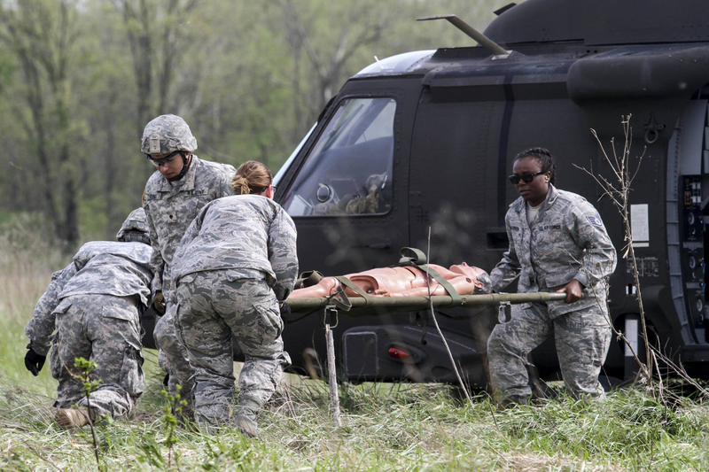 Illustration for article titled Airman Magazine Photo of the Week Contestants